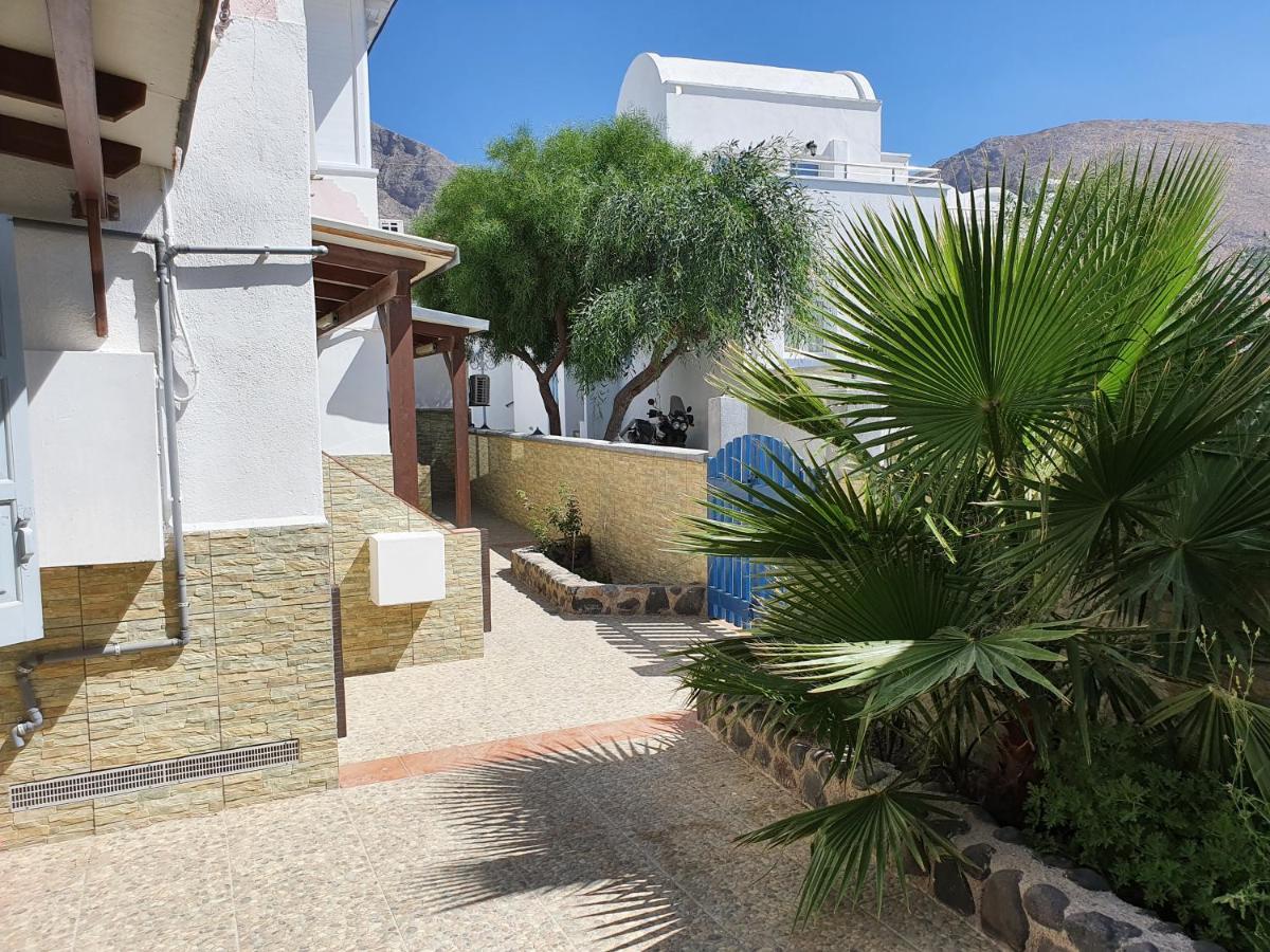 Villa Nektaria Περίσσα Εξωτερικό φωτογραφία