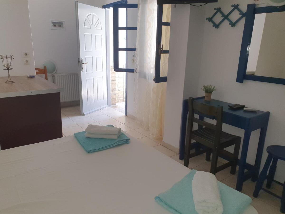 Villa Nektaria Περίσσα Εξωτερικό φωτογραφία