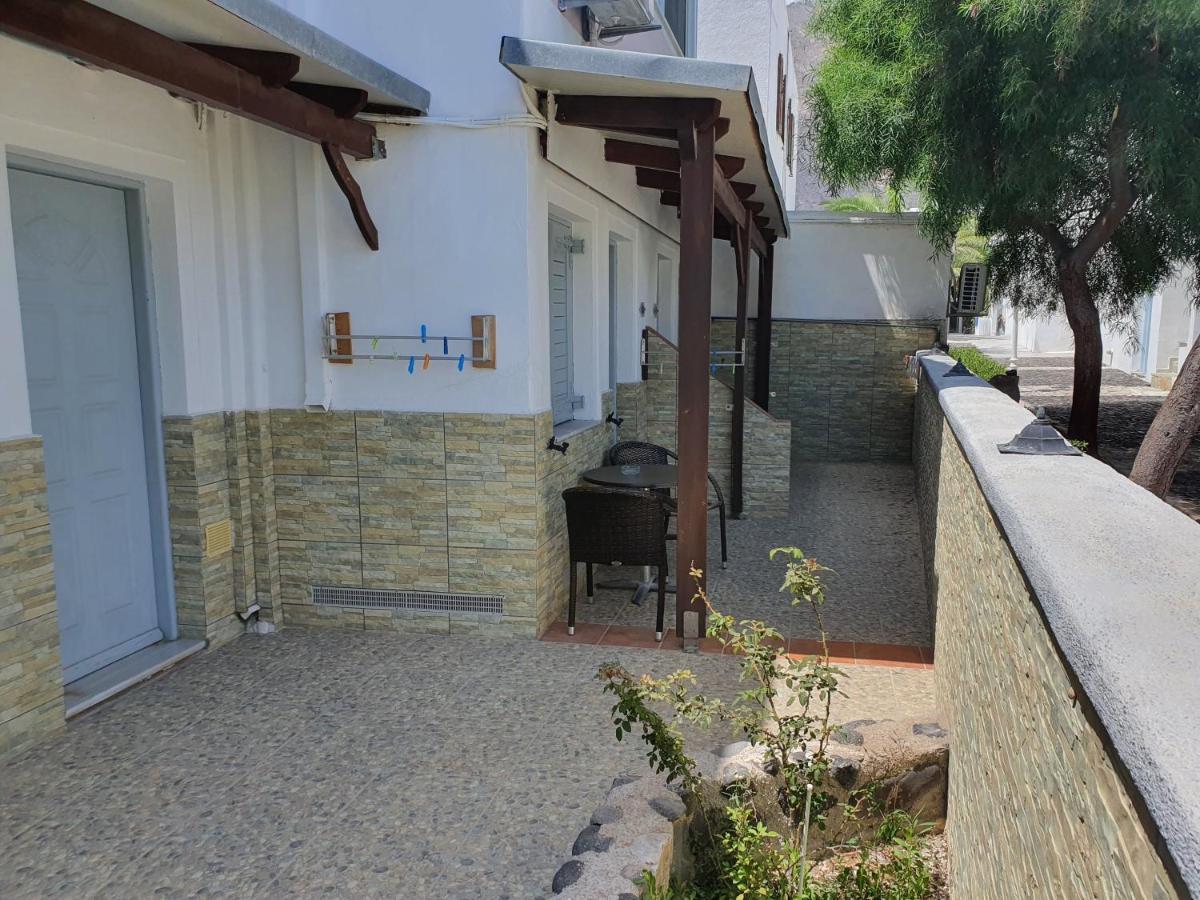 Villa Nektaria Περίσσα Εξωτερικό φωτογραφία
