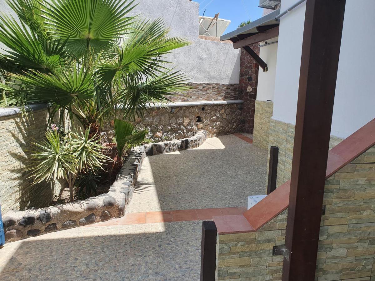 Villa Nektaria Περίσσα Εξωτερικό φωτογραφία